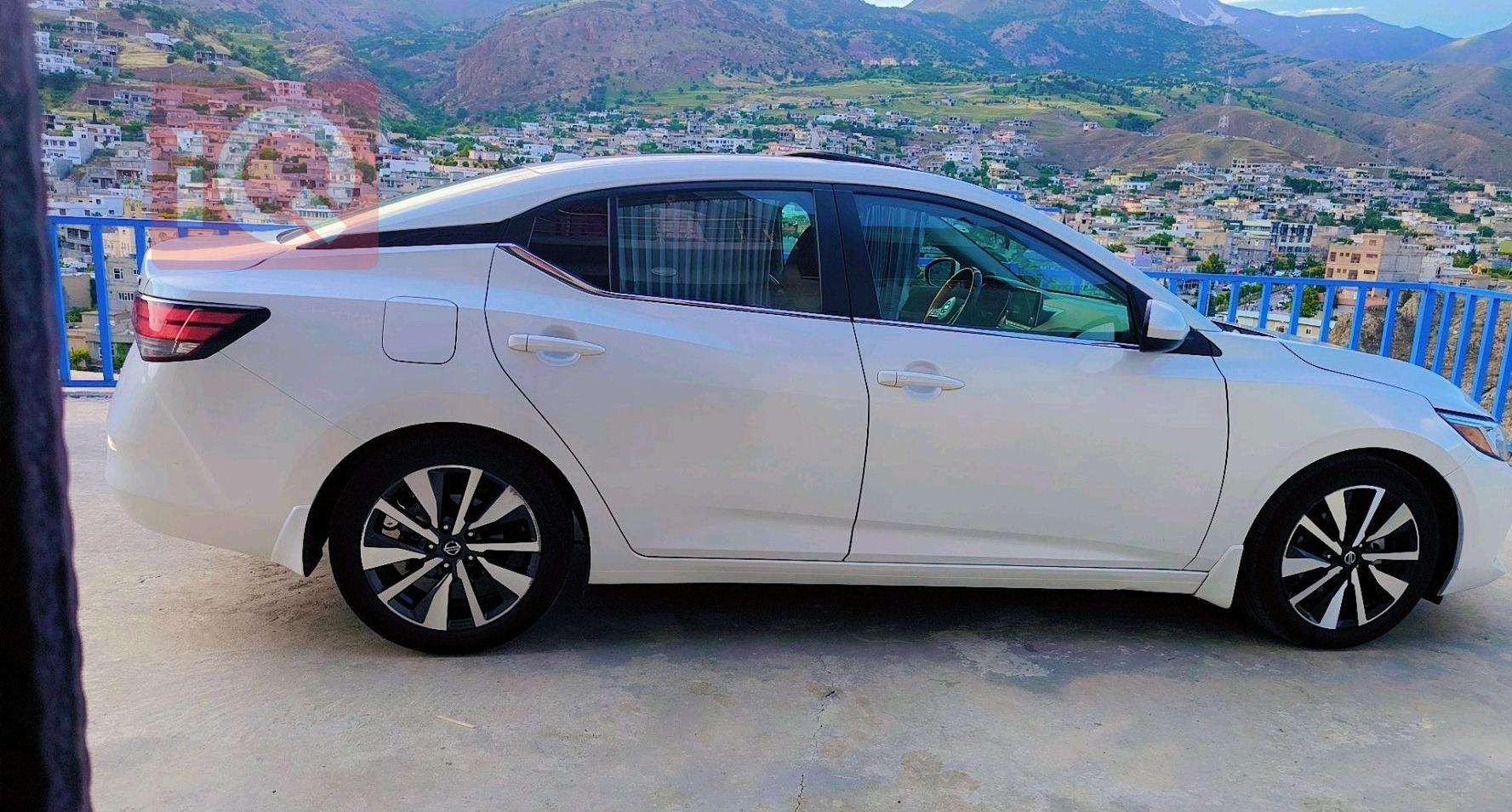 نیسان سێنترا